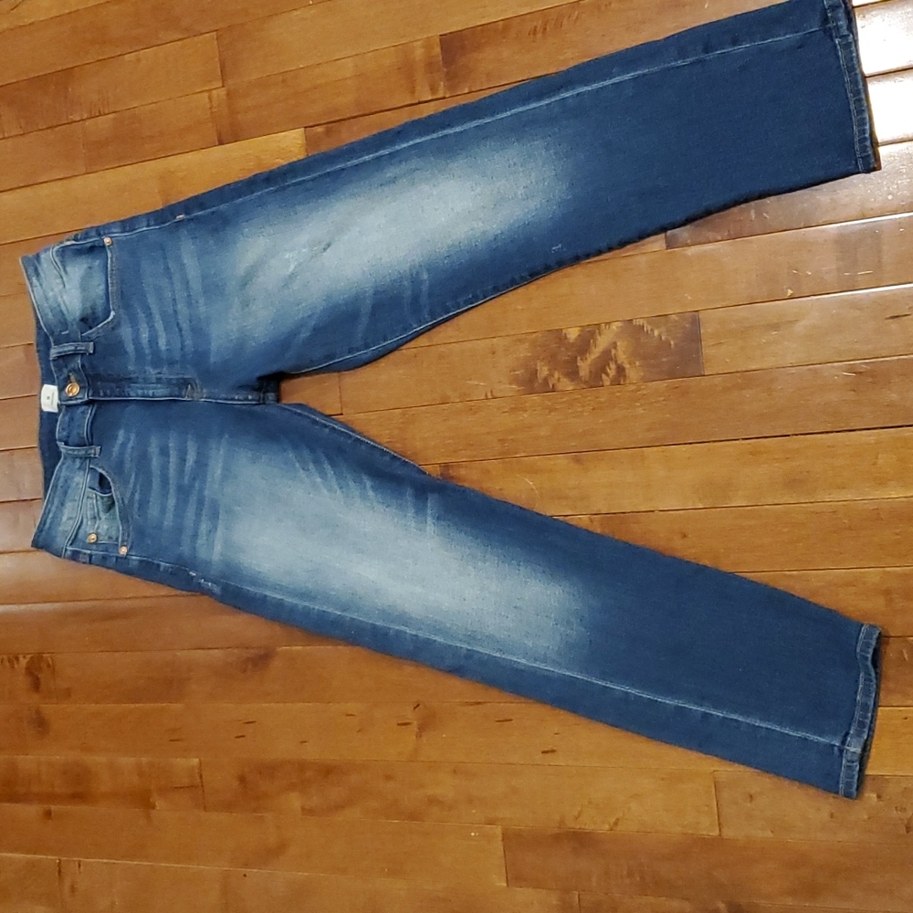 "Distressed" Madison High Rise Crop